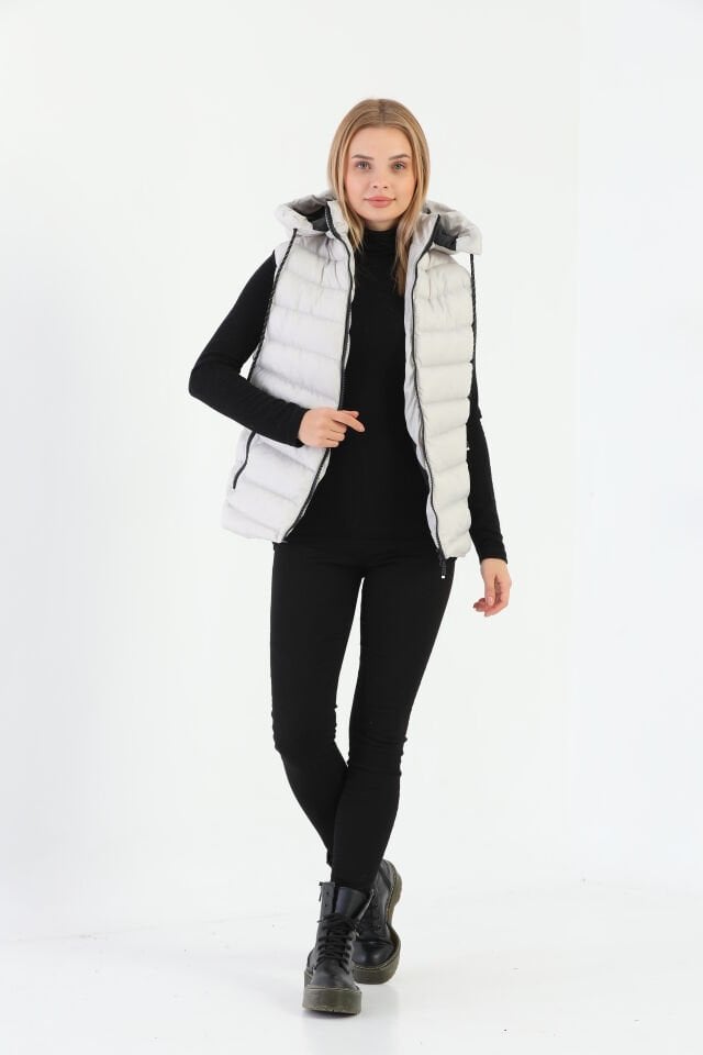 Kadın Jel Dolgulu Çıkartılabilen Fermuarlı Kapüşon Boydan Fermuarlı Şişme Yelek/ Kırık Beyaz